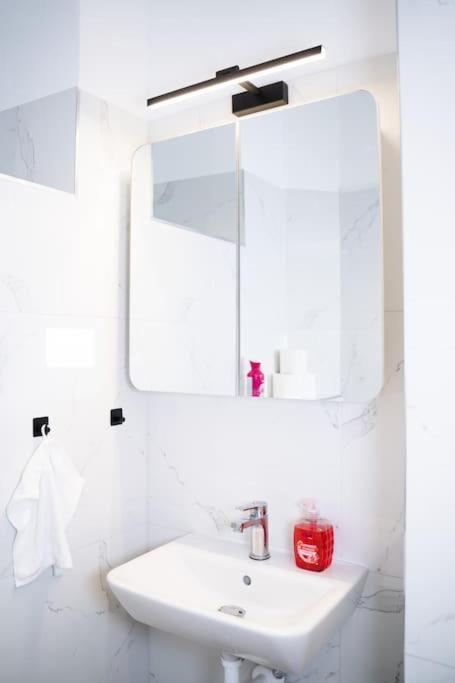 Apartamento Zentrale & Ruhige 2 Zimmer - 42m² *